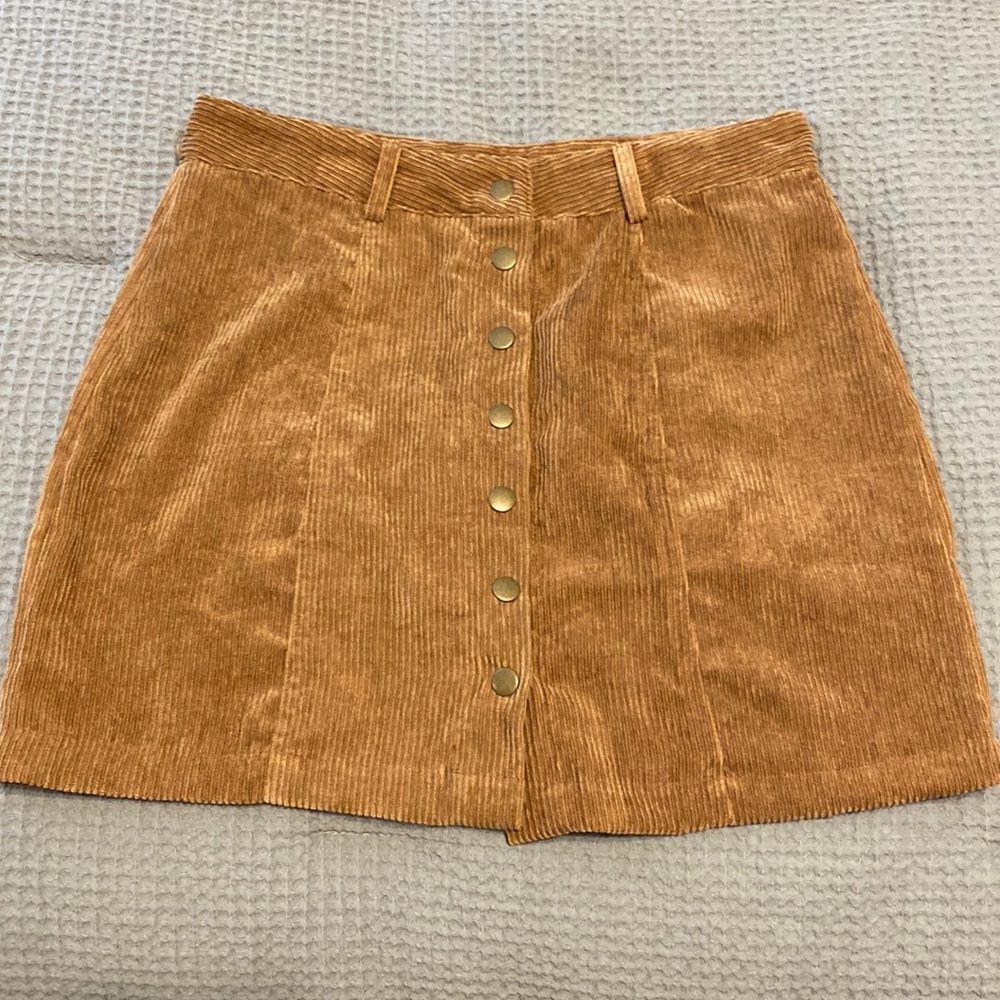 Size M corduroy skirt